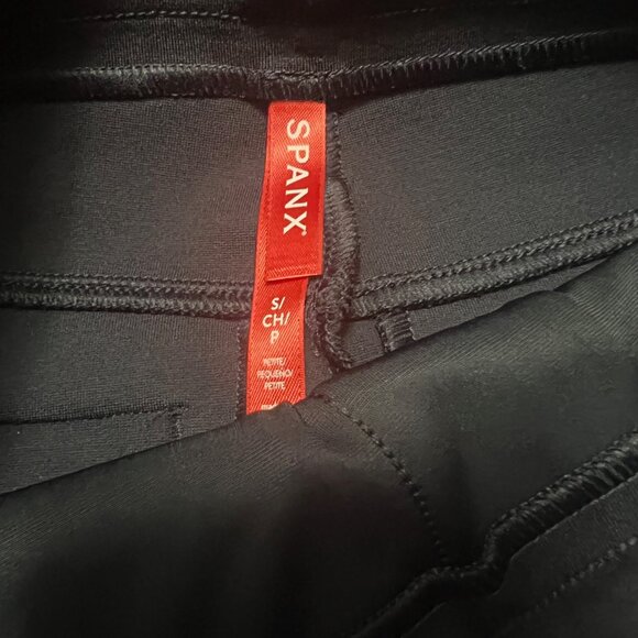 NEW SPANX PBP Hi Rise Flare Pants in Classic Navy Blue Size Small Petite NWT - Picture 6 of 6